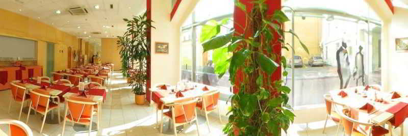 B&B Hotel Maribor Uni Hostel ภายนอก รูปภาพ