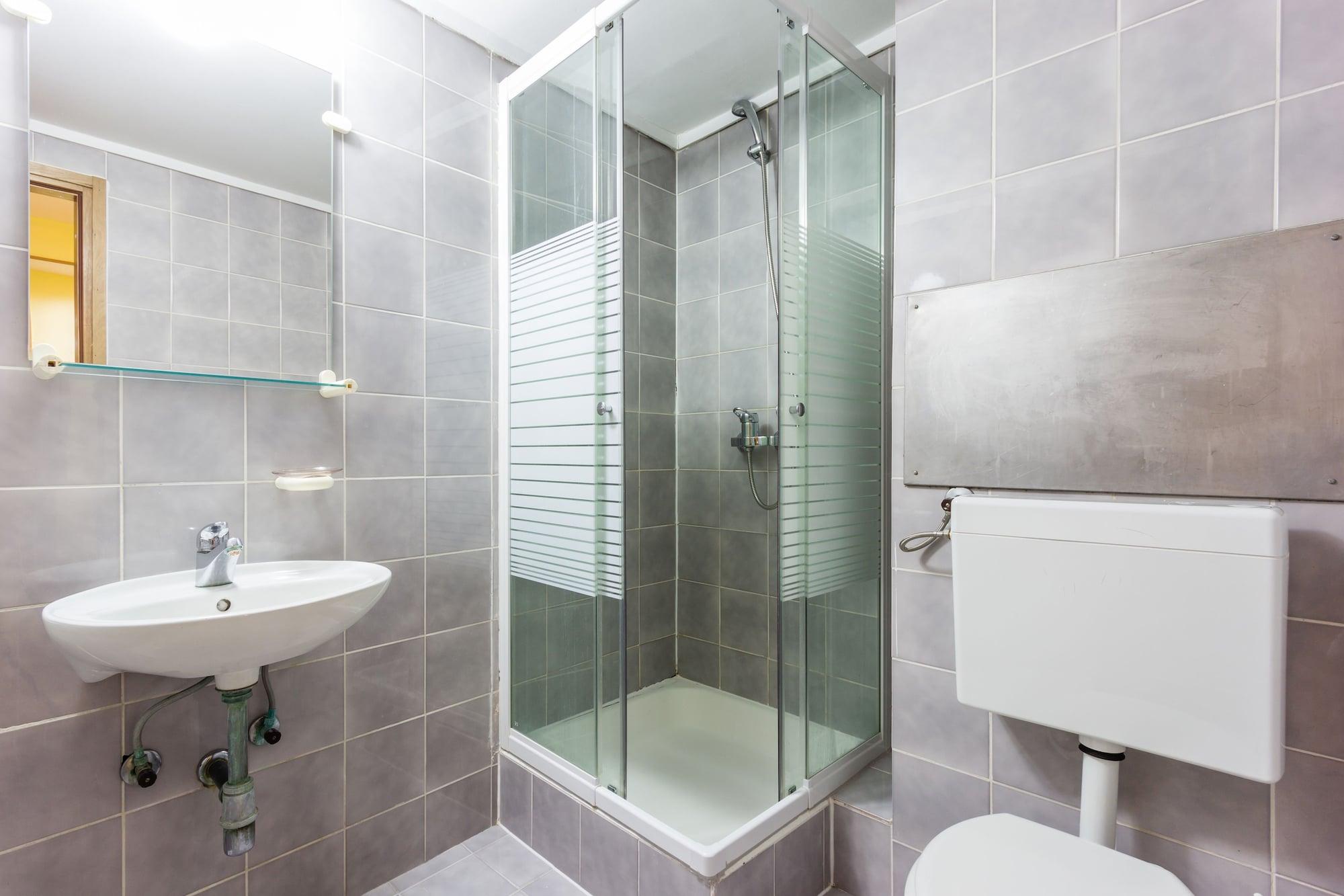 B&B Hotel Maribor Uni Hostel ภายนอก รูปภาพ