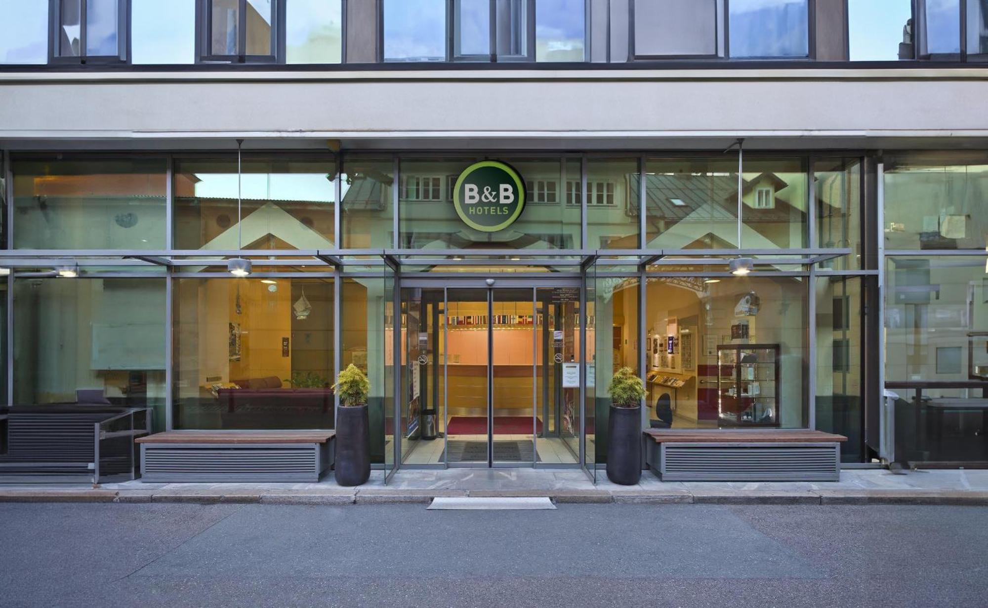 B&B Hotel Maribor Uni Hostel ภายนอก รูปภาพ
