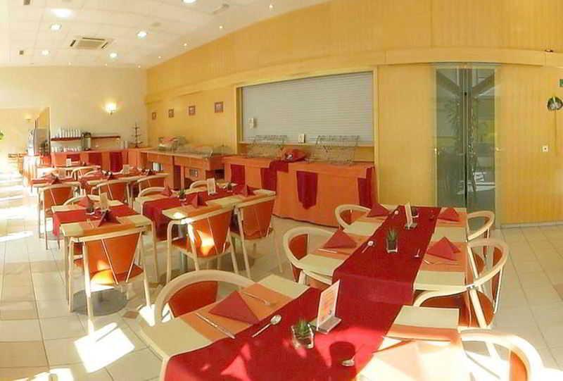 B&B Hotel Maribor Uni Hostel ภายนอก รูปภาพ